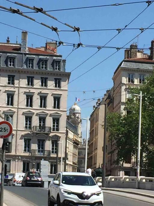 Studio Close Fourviere Very Quiet & Small Terrace Διαμέρισμα Λυών Εξωτερικό φωτογραφία
